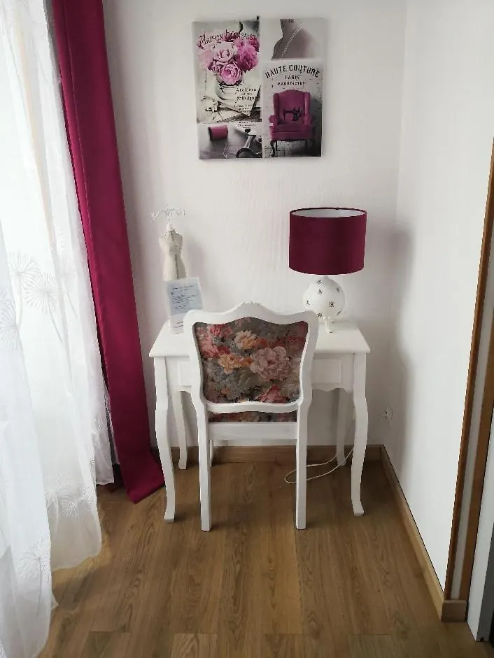 Guest house La Ruche Cantalienne Saint-Etienne-de-Chomeil France