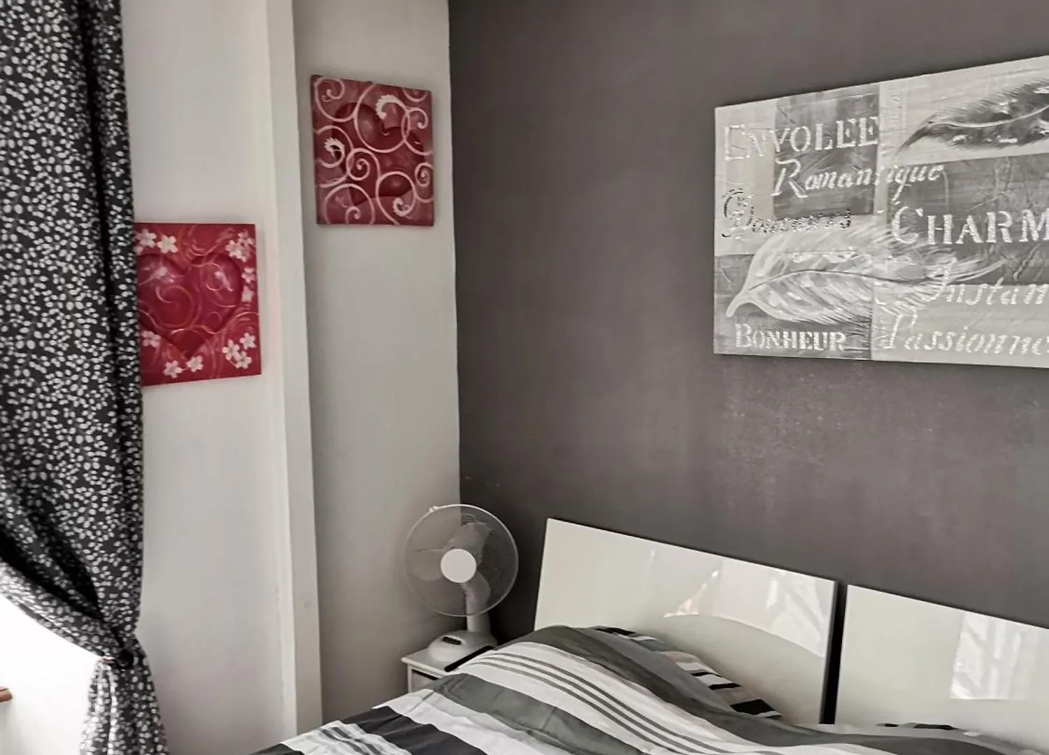 Guest house La Ruche Cantalienne Saint-Etienne-de-Chomeil France